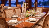 Yacht AMARULA SUN -   Formal Dining